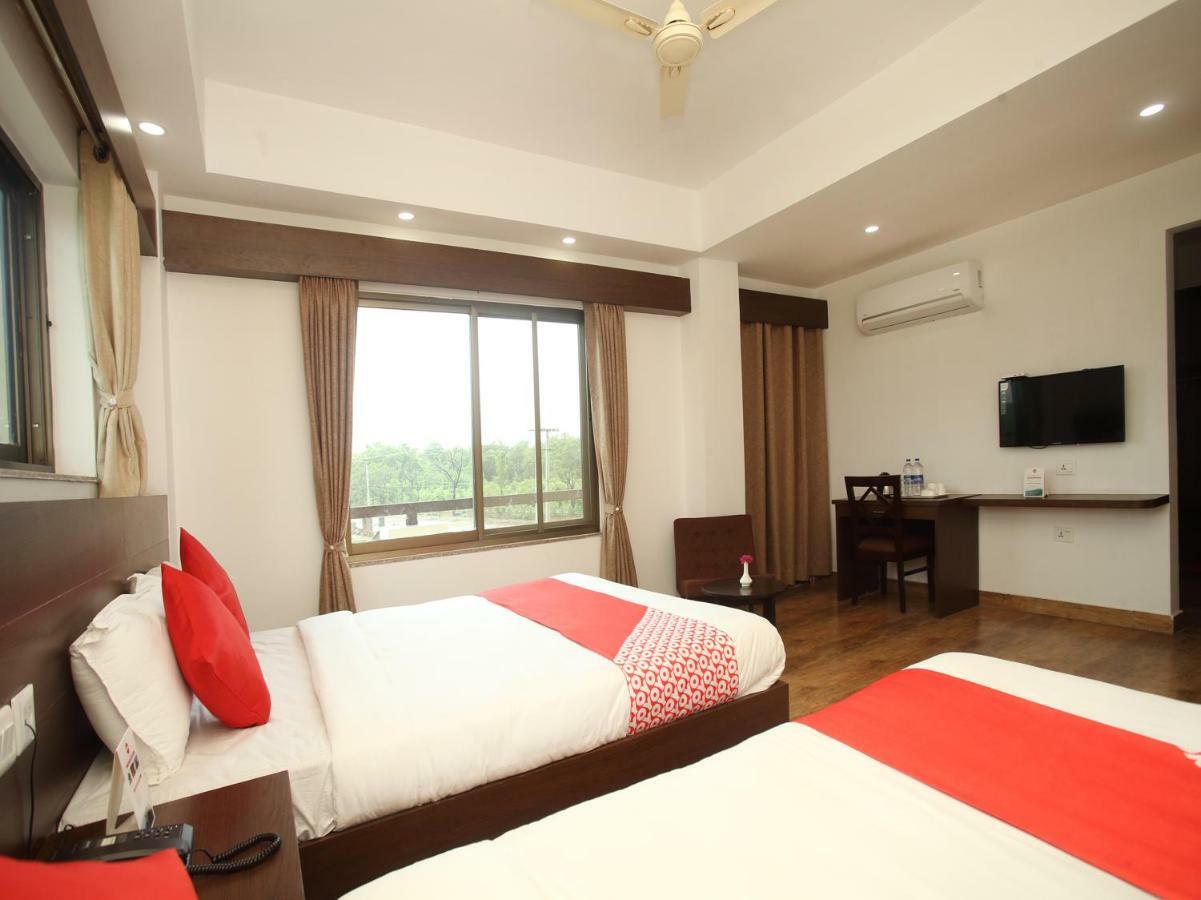 Oyo 525 Hotel Aloka Inn Rummindei Luaran gambar