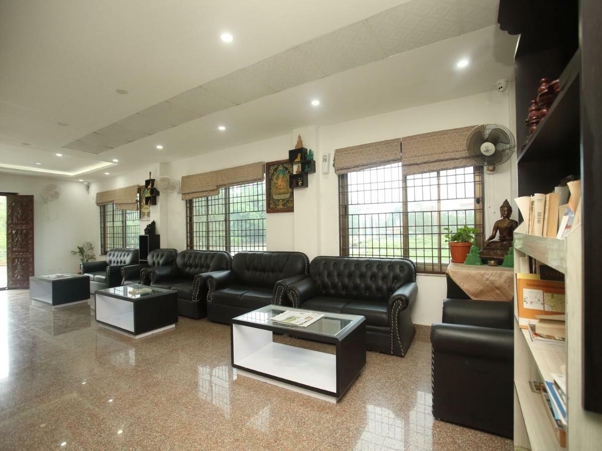 Oyo 525 Hotel Aloka Inn Rummindei Luaran gambar
