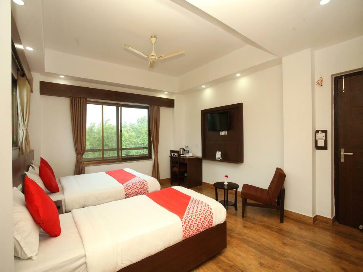 Oyo 525 Hotel Aloka Inn Rummindei Luaran gambar