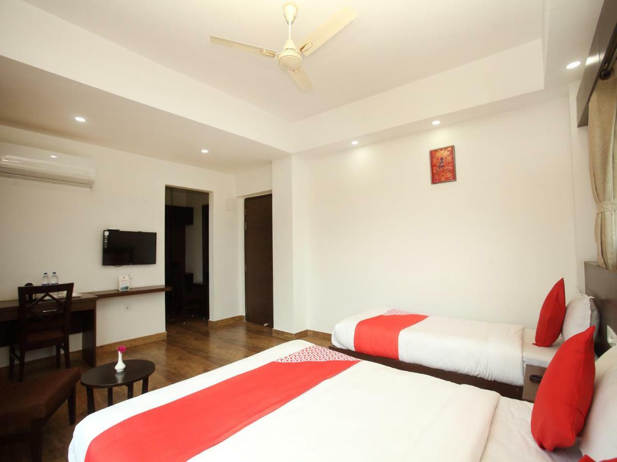 Oyo 525 Hotel Aloka Inn Rummindei Luaran gambar