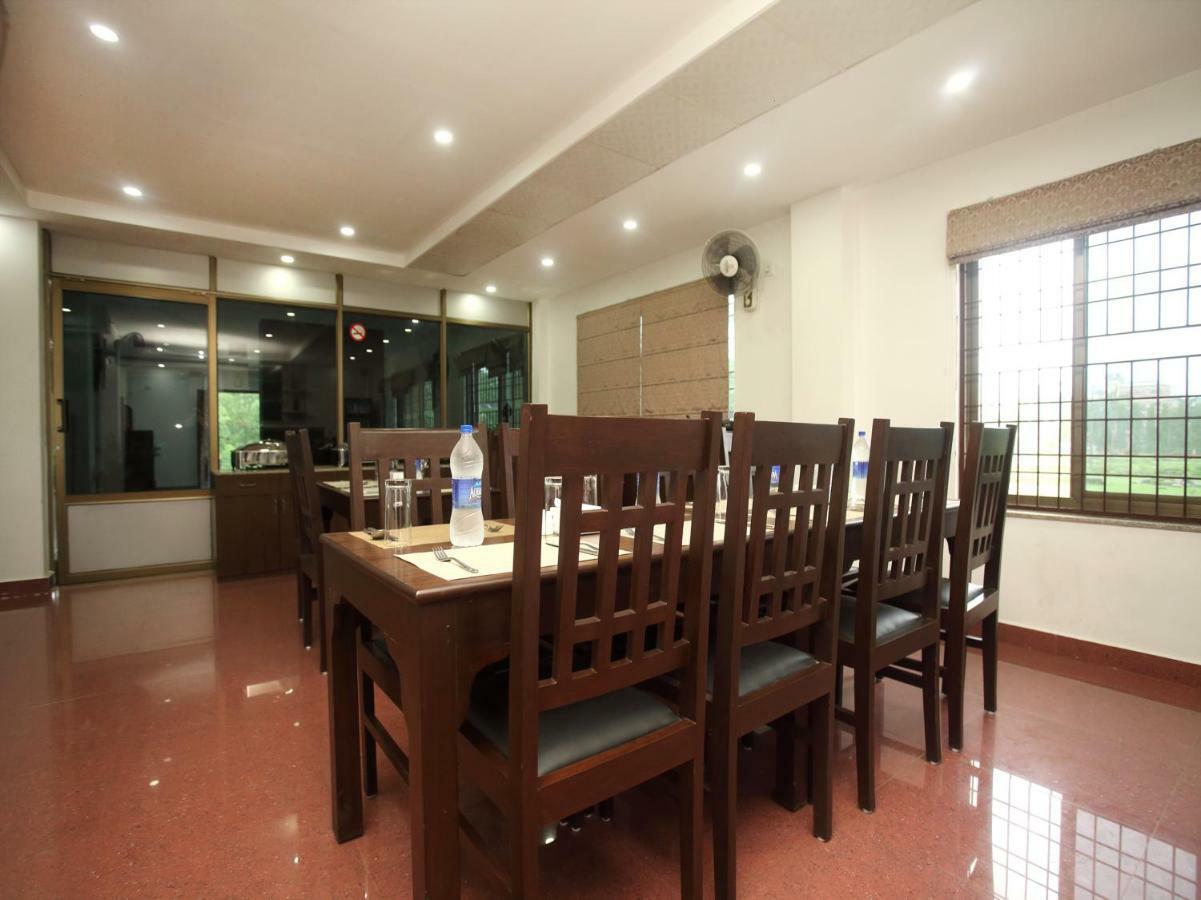 Oyo 525 Hotel Aloka Inn Rummindei Luaran gambar